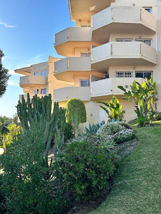 Art-Apart Caronte In Riviera Del Sol, Mijas Costa Sitio de Calahonda Exterior photo